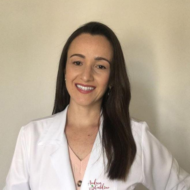 Dra.-Andrea-Galdino-NUTRICIONISTA-CRN-3.18790-2.jpeg